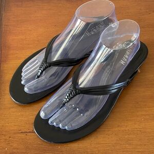 Ralph Lauren Black Leather Flip Flop Sandals Women Sz 9M